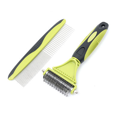 Un peigne de soins pour animaux de compagnie, un logo personnalisé, un peigne de poils pour chats, un peigne pour chiens