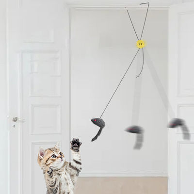 Jouet à plumes de chat rétractable accrocheur interactif chat d'intérieur OEM / ODM accepté